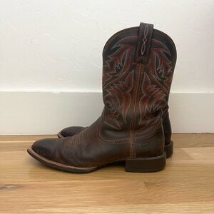 Ariat Sport Herdsman Powder Brown Western Embroidered Cowboy Boots Size 9.5